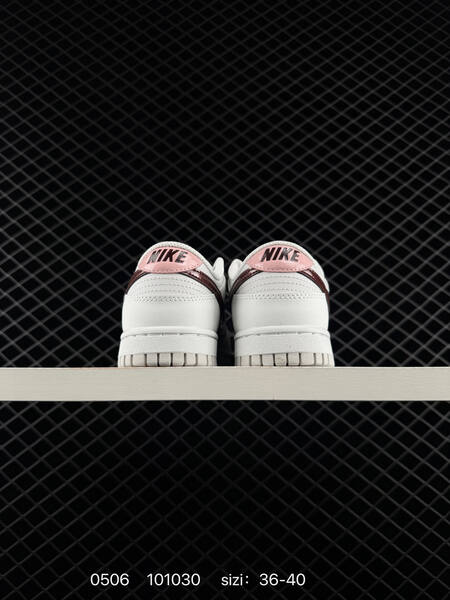 Nike Dunk Low white burgundy pink EU 36-40 skate