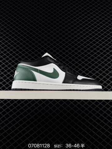Jordan Air Jordan 1 Low 553558-128 35 5 36 36 5 37 38 5 39 40 40 5 41 42 42 5 43 44 Lifestyle - Unisex (BS-79011)