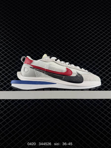 Nike Vaporwaffle Sacai Light Smoke Grey University Red Black Old Royal EU 36-45 lifestyle