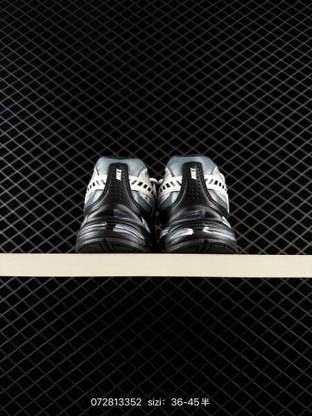 Nike Initiator RNR white black grey silver EU 36-45 running