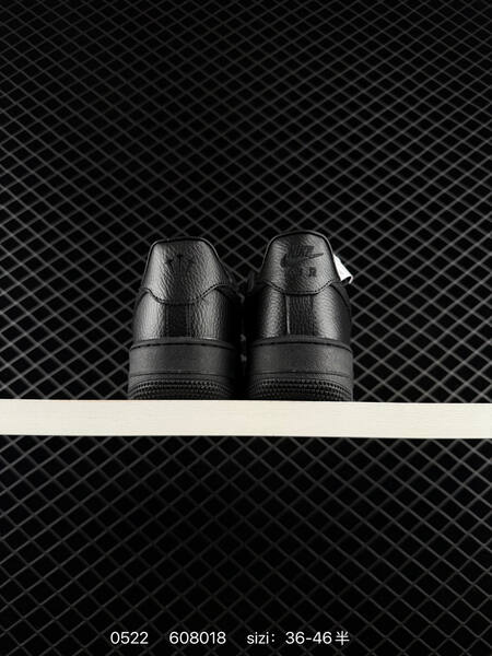 Nike Air Force 1 07 black EU 36-46 lifestyle