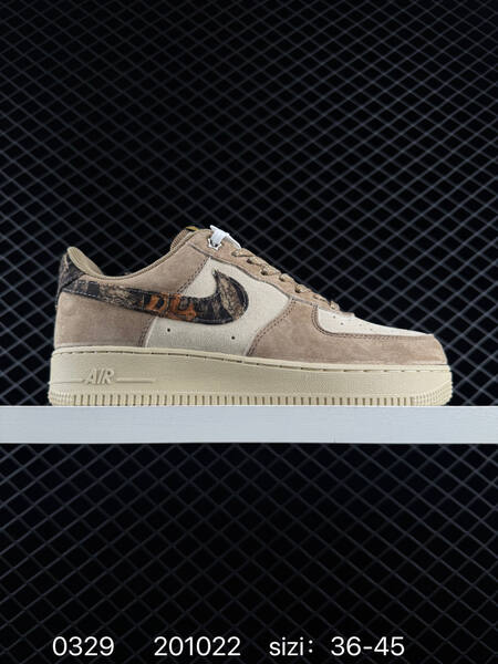 Nike Air Force 1 07 lifestyle