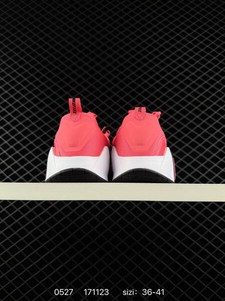 NIKE FREE METCON 5 FJ7626-100 171123 115 lifestyle