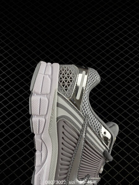 Nike Zoom Vomero 5 metallic silver grey white EU 36-45 running