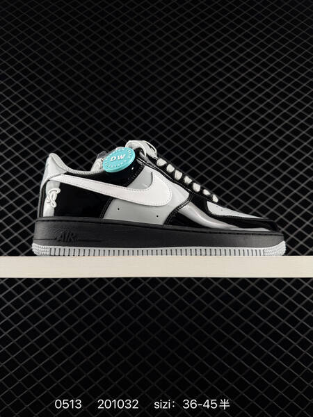 Nike Air Force 1 07 lifestyle
