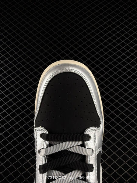 Nike Dunk SB Low black silver cream white EU 36-46 skate