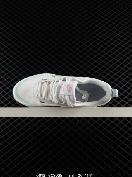 Nike Vomero 18 GTX white light blue silver pink black EU 36-41 running