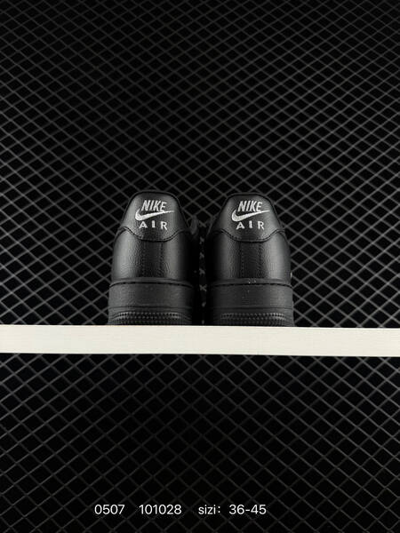 Nike Air Force 1 Low 07 WB HQ1180 001 36 lifestyle