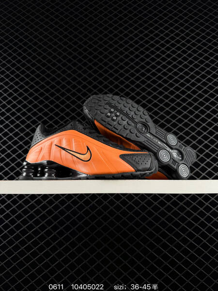 NIKE SHOX R4 TD lifestyle