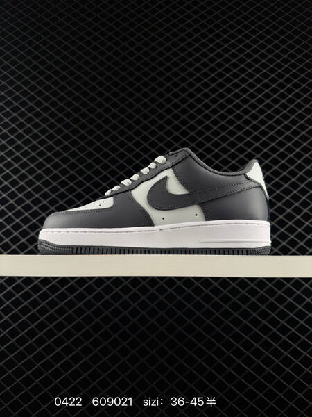 Nike Air Force 1 07 Dark Grey Light Grey White EU 36-45 lifestyle