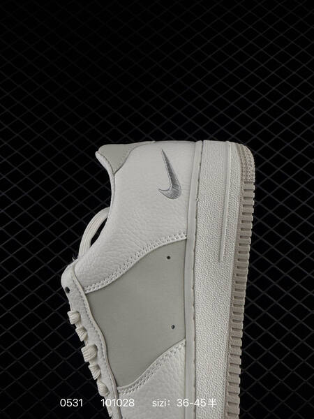 NIKE AIR FORCE 1 07 LV8 IR1475-010 lifestyle