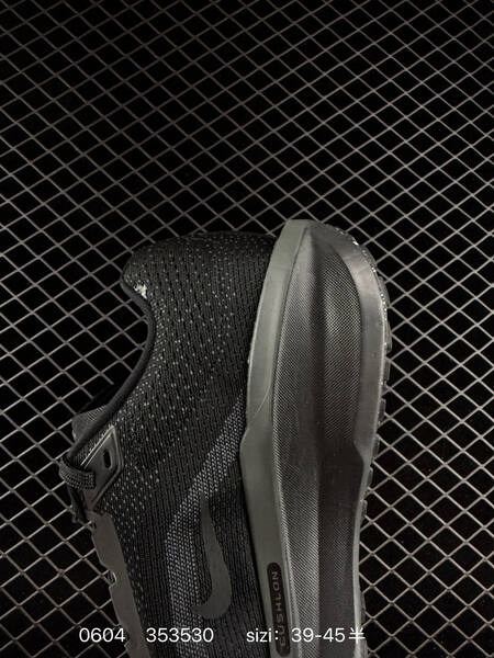 Nike Air Winflo 11 black dark grey EU 39-45 running