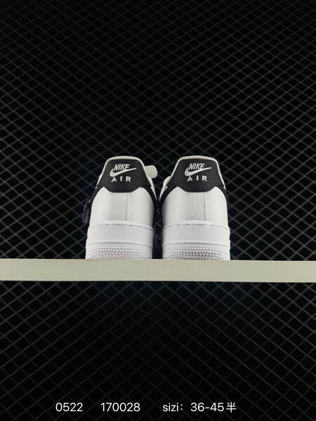 Nike AIR FORCE 1 07 lifestyle
