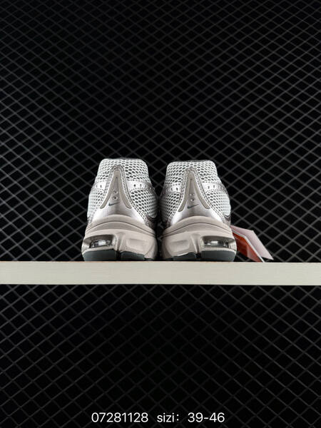 Nike Air Max Moto 2K HQ2056-101 metallic silver white black grey EU 39-46 running
