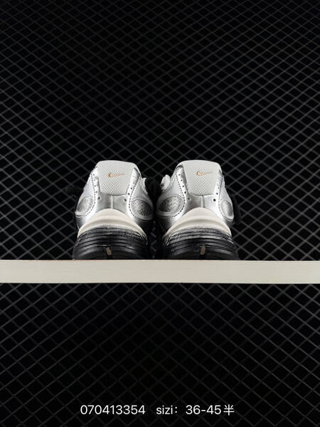 Nike V5 RNR silver black white gold EU 36-45 running