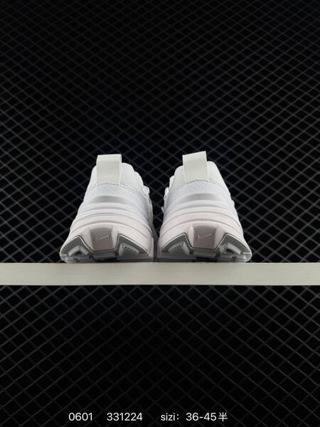 Nike V2K Run white light grey EU 36-45 running