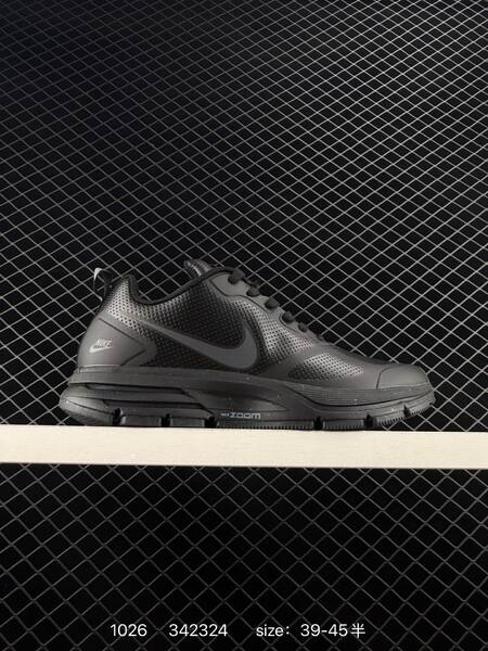 Nike Zoom Pegasus 26X black white 39-45 running lifestyle