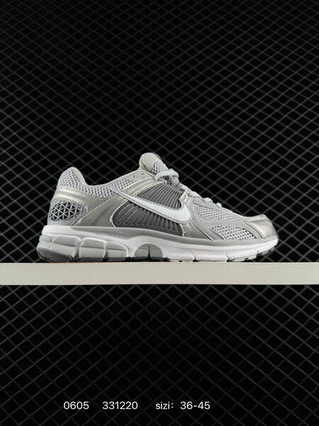 Nike Zoom Vomero 5 white silver grey black EU 36-45 running