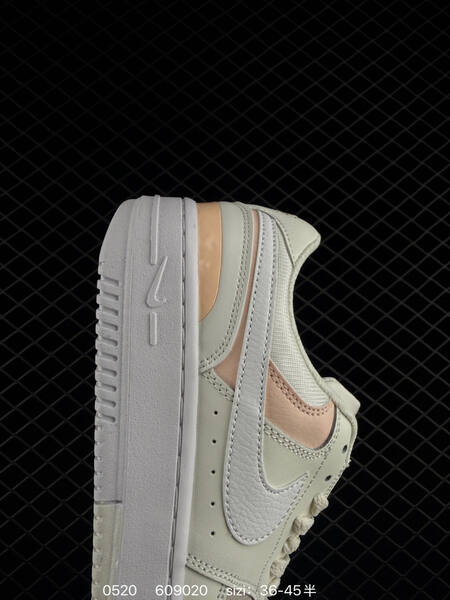 Nike Gamma Force off white light peach white EU 36-45 lifestyle