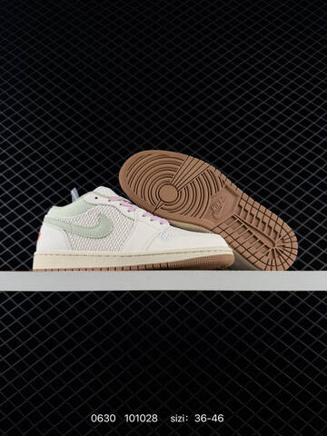 Nike Air Jordan 1 Low AIR JORDAN II0569-100 ID 101028 Size 36 45B Lifestyle - Women's (BS-79055)