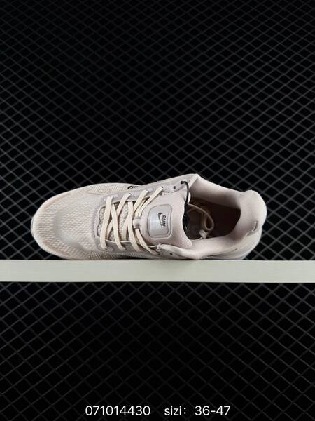 Nike VOMERO PREMIUM ReactX Air Zoom light beige brown grey EU 36-47 running