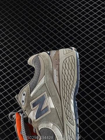 New Balance 2002R Grey Dark Grey Navy Orange EU 36-45 Sneaker - Unisex (BS-83382)