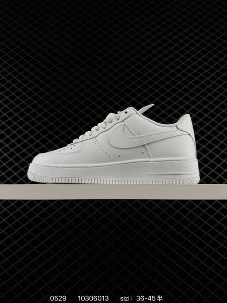 Nike AIR FORCE 1 07 lifestyle