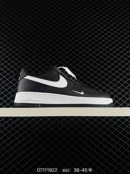 Nike Air Force 1 07 LV8 white black EU 36-45 lifestyle