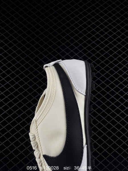 Nike Air Daybreak 1979 cream white black light grey EU 36-45 lifestyle