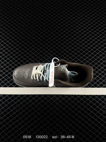Nike Air Force 1 07 Low dark brown light blue white EU 36-45 lifestyle