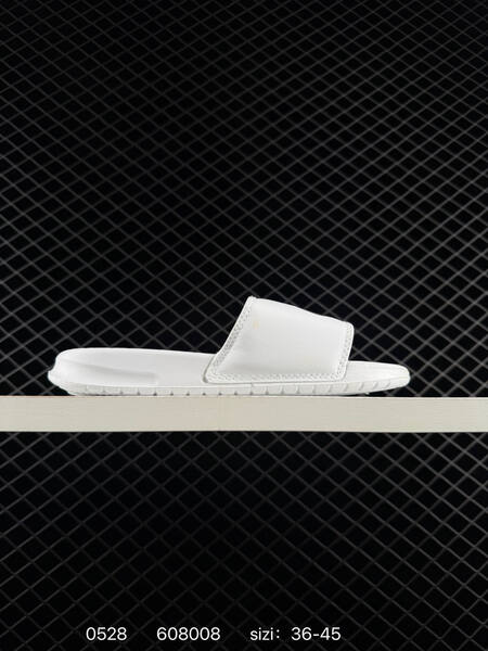 Nike Benassi Swoosh black white EU 36-45 casual
