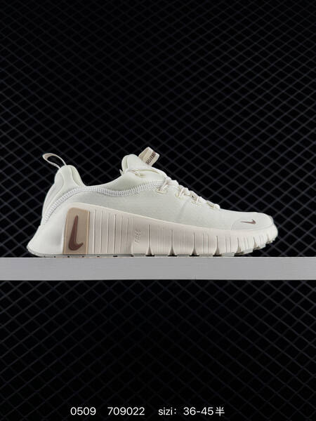 Nike Free Metcon 7 FJ7127 001 709022 110 lifestyle