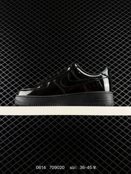 Nike Air Force 1 07 lifestyle