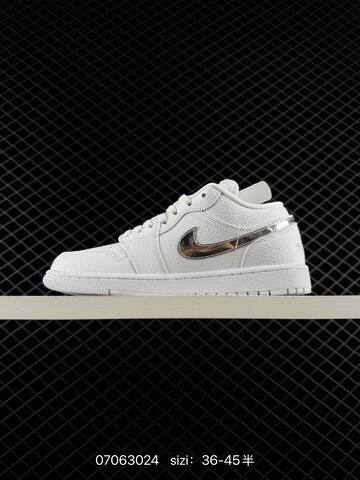 Air Jordan 1 Low Metallic Gold AIR JORDAN 1 Aj1 Lifestyle (BS-79023)