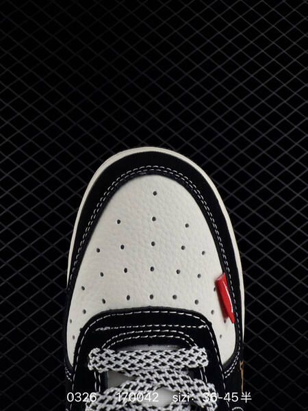 Nike AIR FORCE 1 LV Swoosh lifestyle