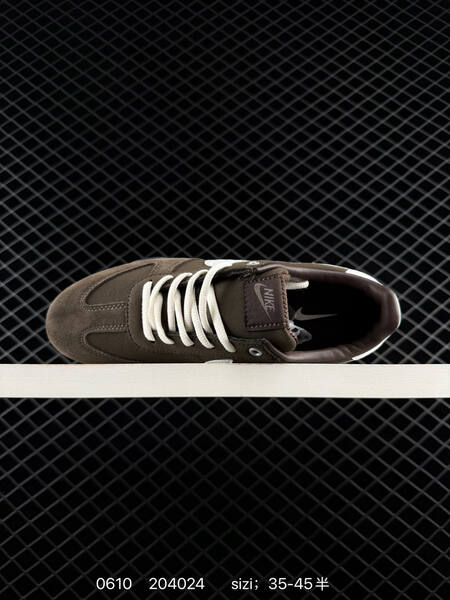 Other NIKE SPRINT SISTER II6984-001 lifestyle