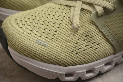 On Running Cloud X 4 3ME30043082 Caper Salmon White Black US 8 EU 41 UK 7 5 JP 26 Running Shoe Running Sneakers - Men's (BS-59776)
