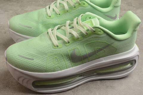Nike VOMERO PREMIUM Lifestyle (BS-59721)