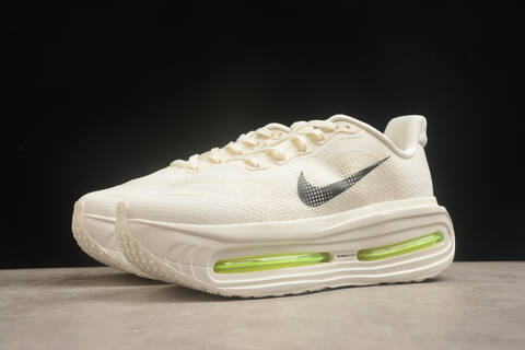 Nike VOMERO PREMIUM Lifestyle (BS-59726)