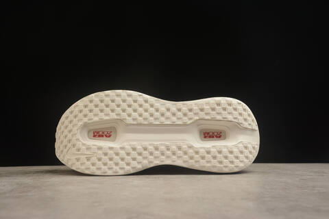 Nike VOMERO PREMIUM Lifestyle (BS-59720)
