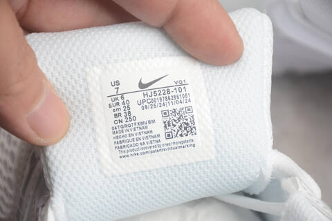 Nike V5 RNR White Black Running Shoe (BS-59873)