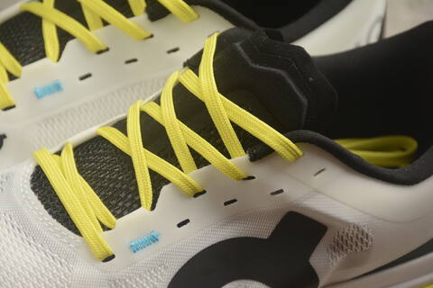On Running Cloudflow 5 White Black Neon Yellow Running Shoe Running Sneakers (BS-59850)