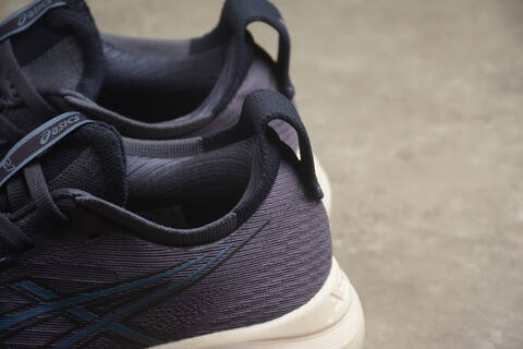 ASICS GEL NIMBUS 27 1011B956 500 Indigo Purple Cream US 8 5 EUR 42 UK 7 5 CM 26 5 Running Shoe Running Sneakers - Men's (BS-59735)