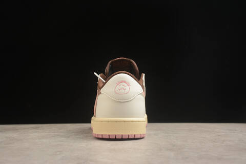 Travis Scott x Air Jordan 1 Low OG DZ4137 206 Lifestyle (BS-59619)