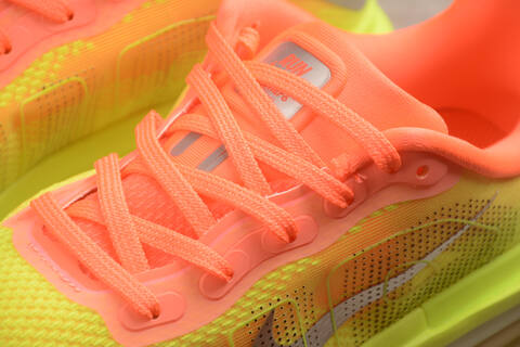Nike VOMERO PREMIUM Lifestyle (BS-59717)