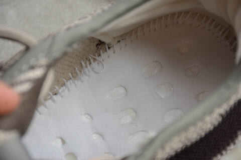 Yeezy 350 V2 FZ1267 Brown Beige Off White Grey Sneaker (BS-87522)