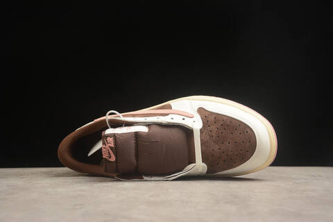 Travis Scott x Air Jordan 1 Low OG DZ4137 206 Lifestyle (BS-59619)