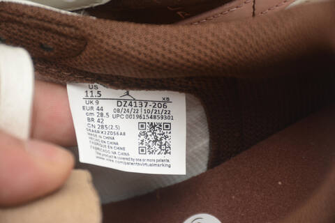 Travis Scott x Air Jordan 1 Low OG DZ4137 206 Lifestyle (BS-59619)