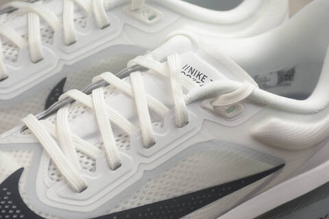 Nike Zoom Fly 6 White Grey Black 250 2 5 Running Shoe (BS-59846)