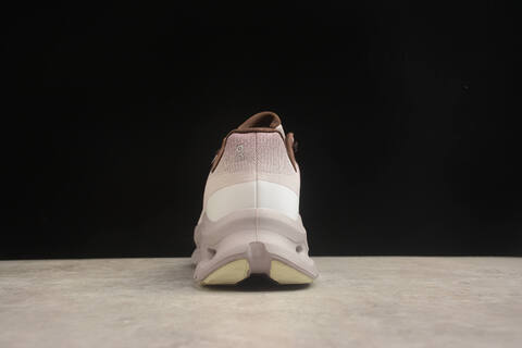 On Cloudtilt Ivory Brown US 7 EU 40 UK 6 5 JP 25 Running Shoe Running Sneakers - Men s BS-59462
